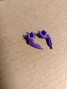 ANIMATED BLACKARACHNIA SPIDER FANGS