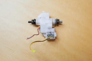 WOWWEE CHIP ROBOT DOG BACK LEGS GEAR BOX