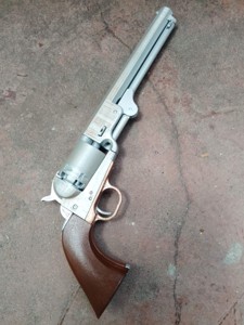 COLT NAVY 1851 REVOLVER (REPLICA/PROP/TOY)