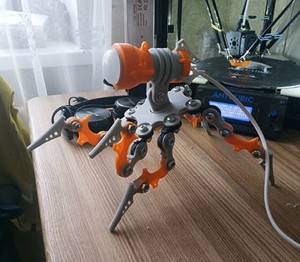 Spider lamp