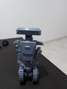 ROBOT WITH CATERPILLAR