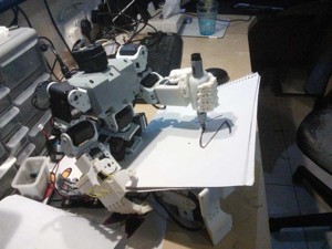Bioloid Robot Hands
