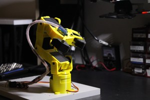 ESP32 BT Robotic Arm with High Torque Servos + Android App