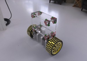 Balancing robot use laser...