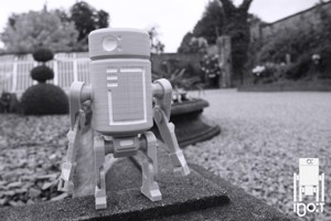 IBOT VR2.0 - THE SIMPLE ROBOT MODEL KIT