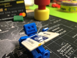 XYZ8ROBOTKEYCHAIN