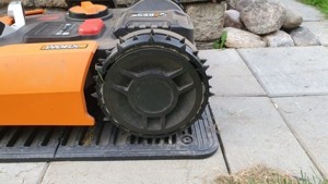 Worx Landroid 2019- L-series tire