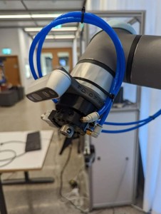 Realsense support for UR flange