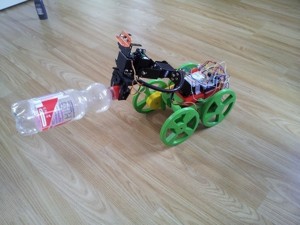 SMALL UTILITY VEHICLE