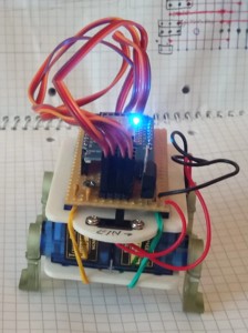 turtle - extremely simple four legged robot