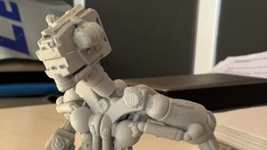 SCRAP BOT "TINY LEGS"
