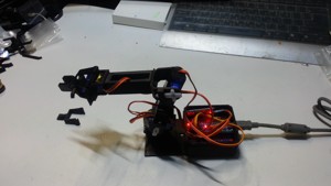 SMARTPHONE CONTROL,CREATE A ROBOT ARM TO REPEAT MOTION