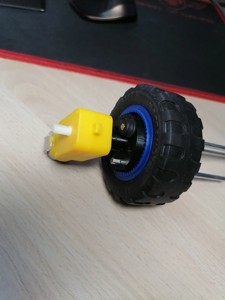 Adapter Meccano wheel to Arduino motor